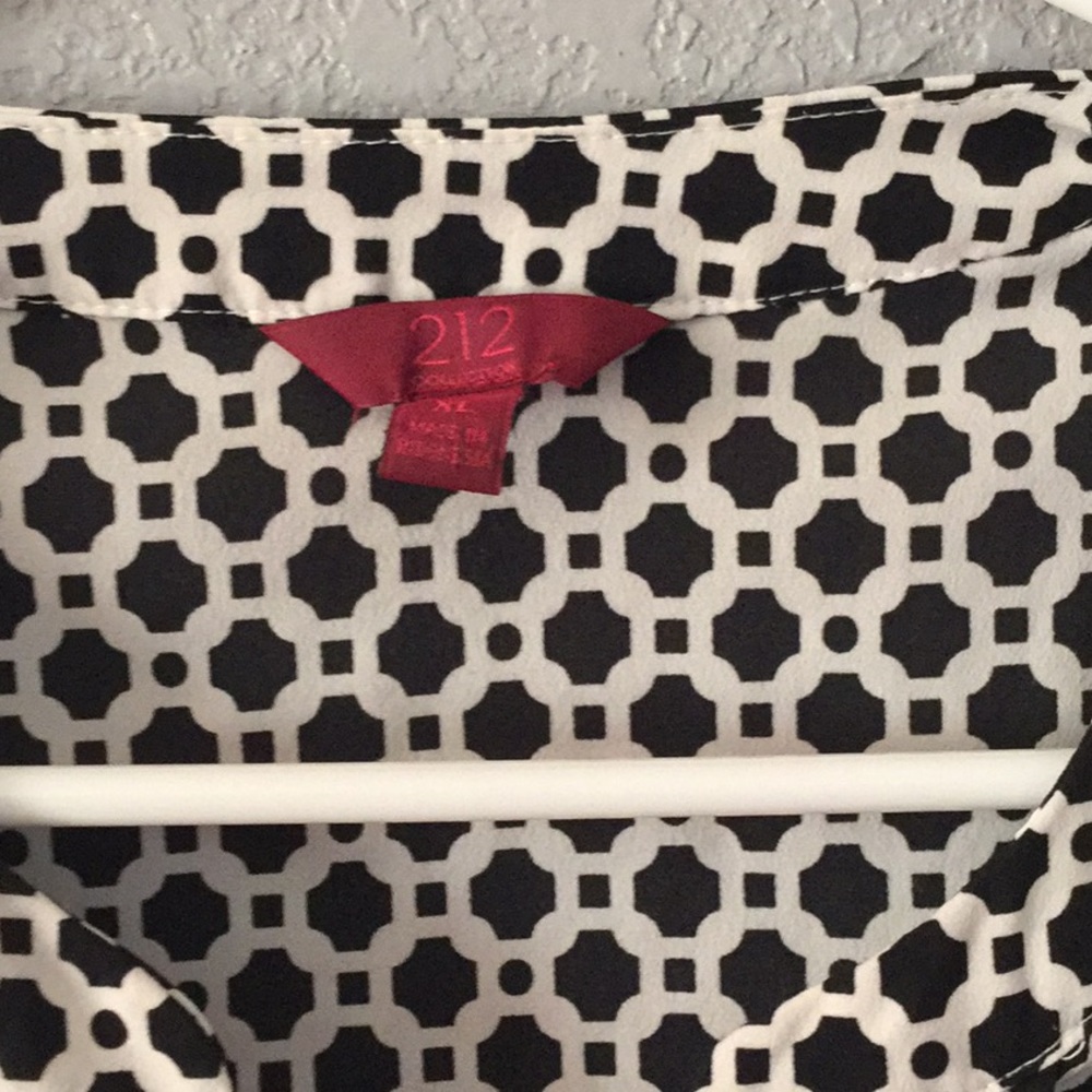 212 collection blouse - Picture 2 of 2